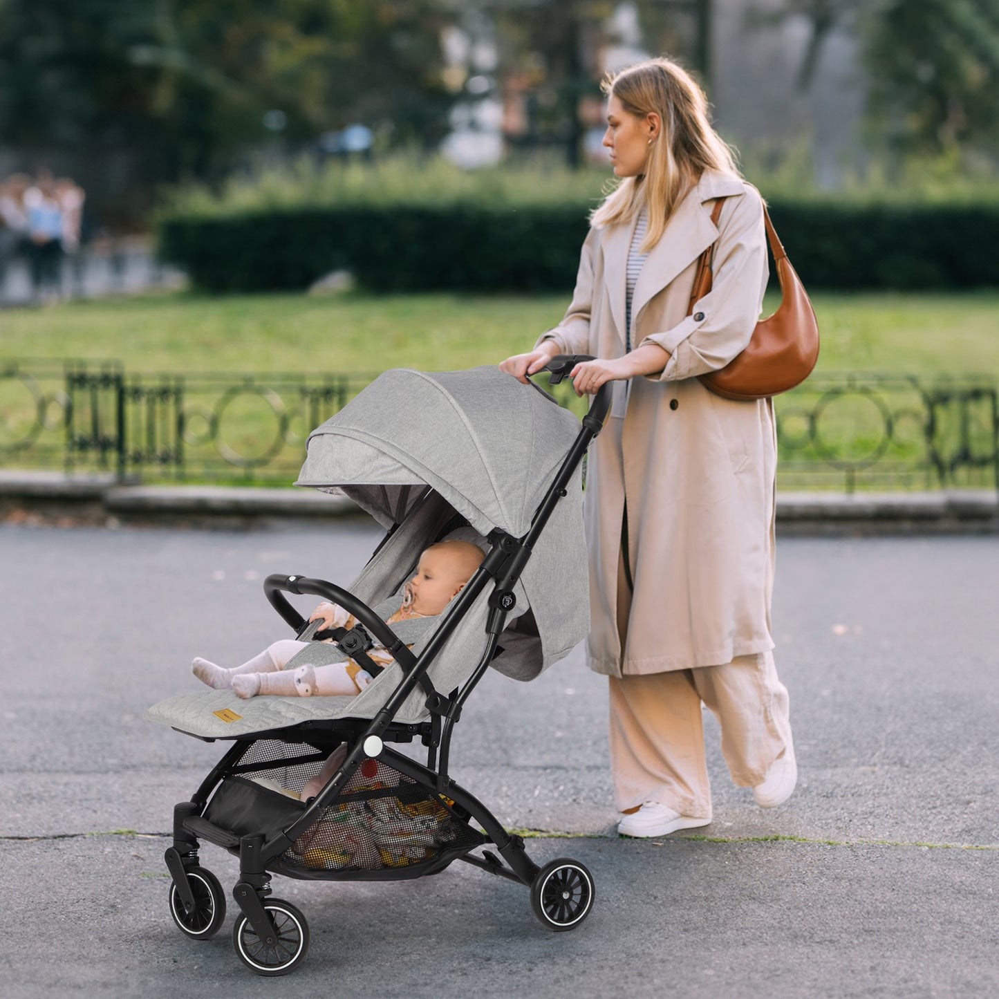 Lightweight Baby Pushchair with Adjustable Seat